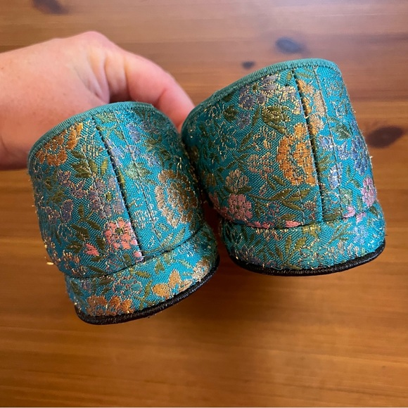 Vintage Daniel Green Teal Floral Brocade Comfy House Slippers - Size 6.5 / 7 - Picture 3 of 10